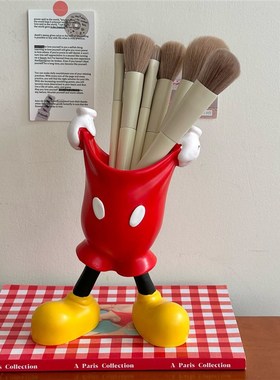 【新家的一百个快递】派大星化妆刷收纳桶卡通笔筒桌面摆件装饰品