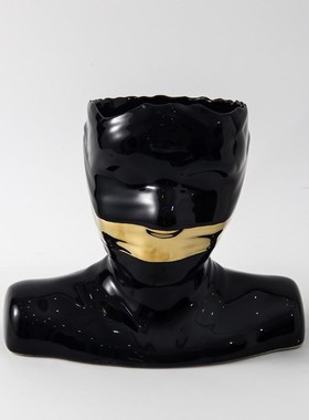 现代轻奢陶瓷人像摆件黑色白色人脸花器装饰品人物摆设客厅电视柜