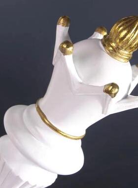 0国际象棋书房客厅酒柜展厅装饰摆件国王后战马树脂工艺品