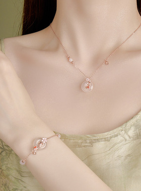 锦鲤玉髓平安扣项链女生