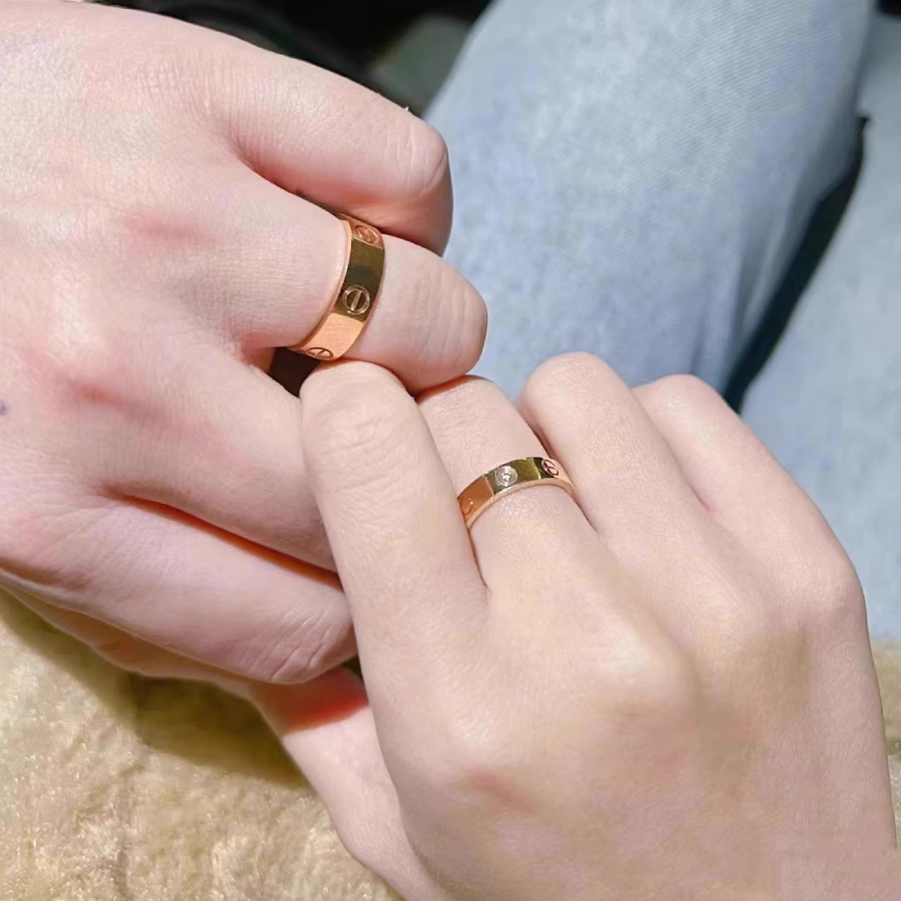 18K玫瑰金AU750彩金男女戒指情侣款对戒尾戒情人节生日礼物送女友