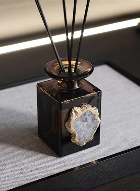 样板间香薰香氛托盘摆件酒店浴室饰品搭配套装洗手台面乳液瓶组合