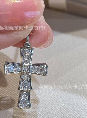 版本V金蛇骨十字架项链女18k玫瑰金情侣款锁骨链满钻工厂直销