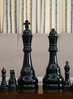 国际象棋陶瓷摆件欧式家居软装摄影道具乔迁商务送礼黑色白色