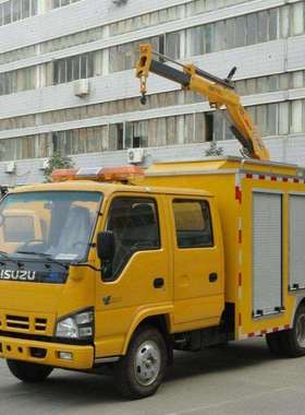 多功能救险车4X2底盘国六柴油210马力手动6档变速箱工厂直销