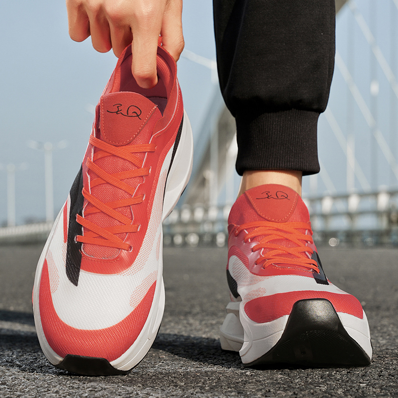 飞电5U耿鬼联名款跑鞋2025新款男女款碳板跑鞋竞速减震回弹耐磨 - 图1