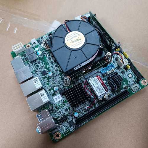 AIMB-276 研华工业 小尺寸MINI主板，支持8-9代处理器，边缘计算 - 图1