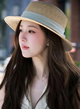 小众精致吊坠项链女款2024新款高级感简约锁骨链配饰气质颈链饰品