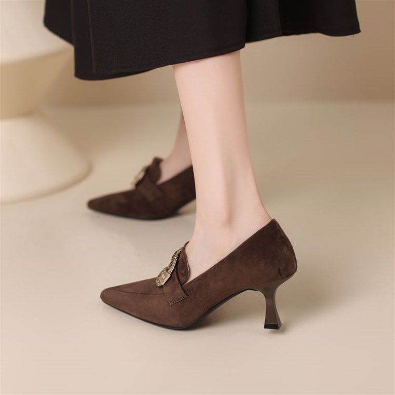 2025气质春秋新款尖头方扣水钻深口高跟单鞋女细跟不累脚女鞋,淘宝优惠券,粉丝福利购,淘宝优惠卷