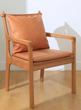 北美黑胡桃木扶手椅北欧简约实木餐椅巴顿休闲椅家用学习靠背椅