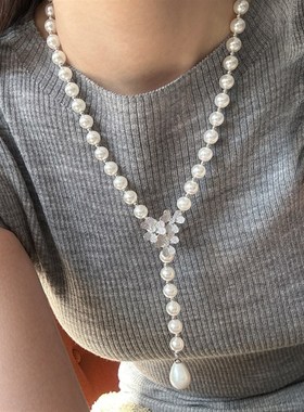 花朵珍珠项链女百搭高级感小众设计轻奢串珠新中式长款毛衣链颈链