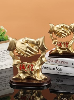 树脂工艺品创意i欧式艺术摆件诚信合作商务摆件书房办公室装饰新