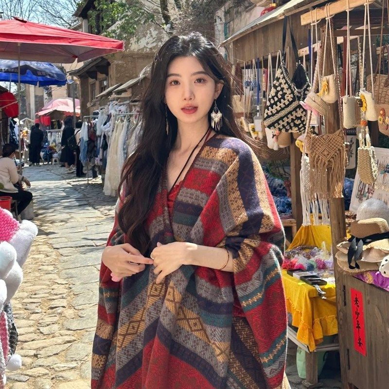 2025新款民族风外搭围巾女户外旅游保暖百搭披肩斗W篷两用加厚围,淘宝优惠券,粉丝福利购,淘宝优惠卷