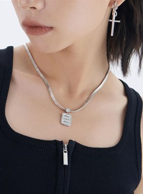铜合金项链 饰物局方牌字母项链时尚欧美锁骨链小众简约饰品