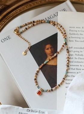 高品质~新款复古小众高级红色方糖吊坠气质天然石串珠项链锁骨链