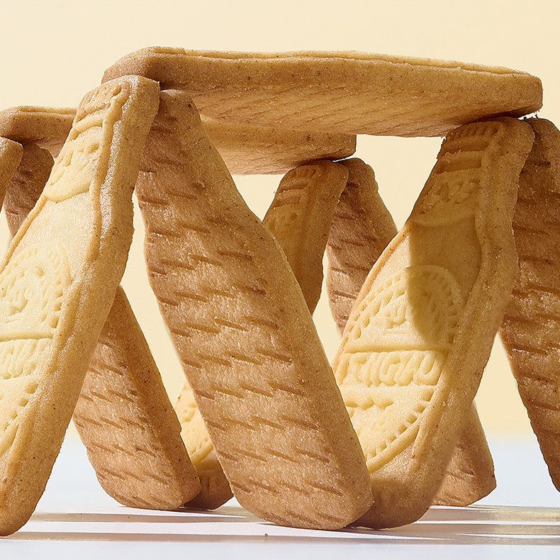 青岛啤酒博物馆文创纪念品白啤黄油芝士饼干青岛特产伴手礼物顺丰