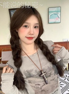 复古暗黑棕色皮绳十字架吊坠项链长款y2k辣妹毛衣链装饰挂件配饰