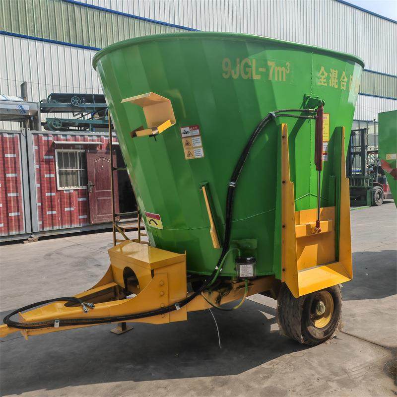 厂家牛羊草料粉碎搅拌机tmr全日粮饲料制备机立式螺旋草料混合机,淘宝优惠券,粉丝福利购,淘宝优惠卷