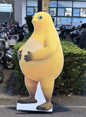 奶龙等身立牌宿舍整蛊摆件