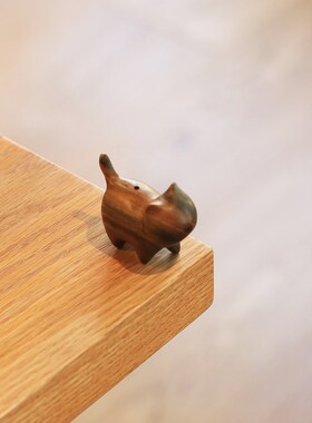 猫生衔蝉勇气小猫香插香座香托家用室内绿檀木香道用具摆件