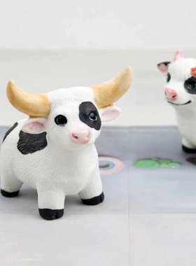 招财小萌牛陶瓷摆件创意家居饰品可爱公母牛车载摆设办公桌面礼物