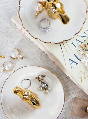 北欧陶瓷首饰架金色戒指托盘珠宝首饰盒项链耳环收纳架桌面收纳盒