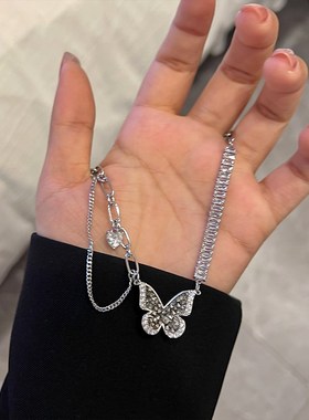 黑色蝴蝶项链女轻奢小众高级感锁骨链复古甜酷气质卫衣链颈链配饰