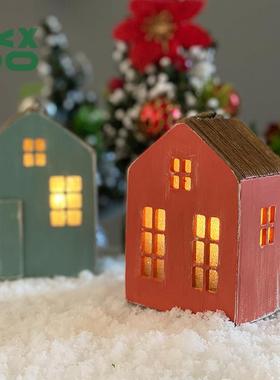 Y摆OX创意礼木制小B屋耶诞发光小挂件品24898A\/文创覆古工艺品饰