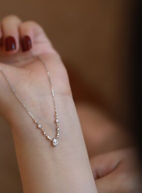 《雨落》莫桑石系列细闪复古高级感百搭日常水滴纯银锁骨项链女