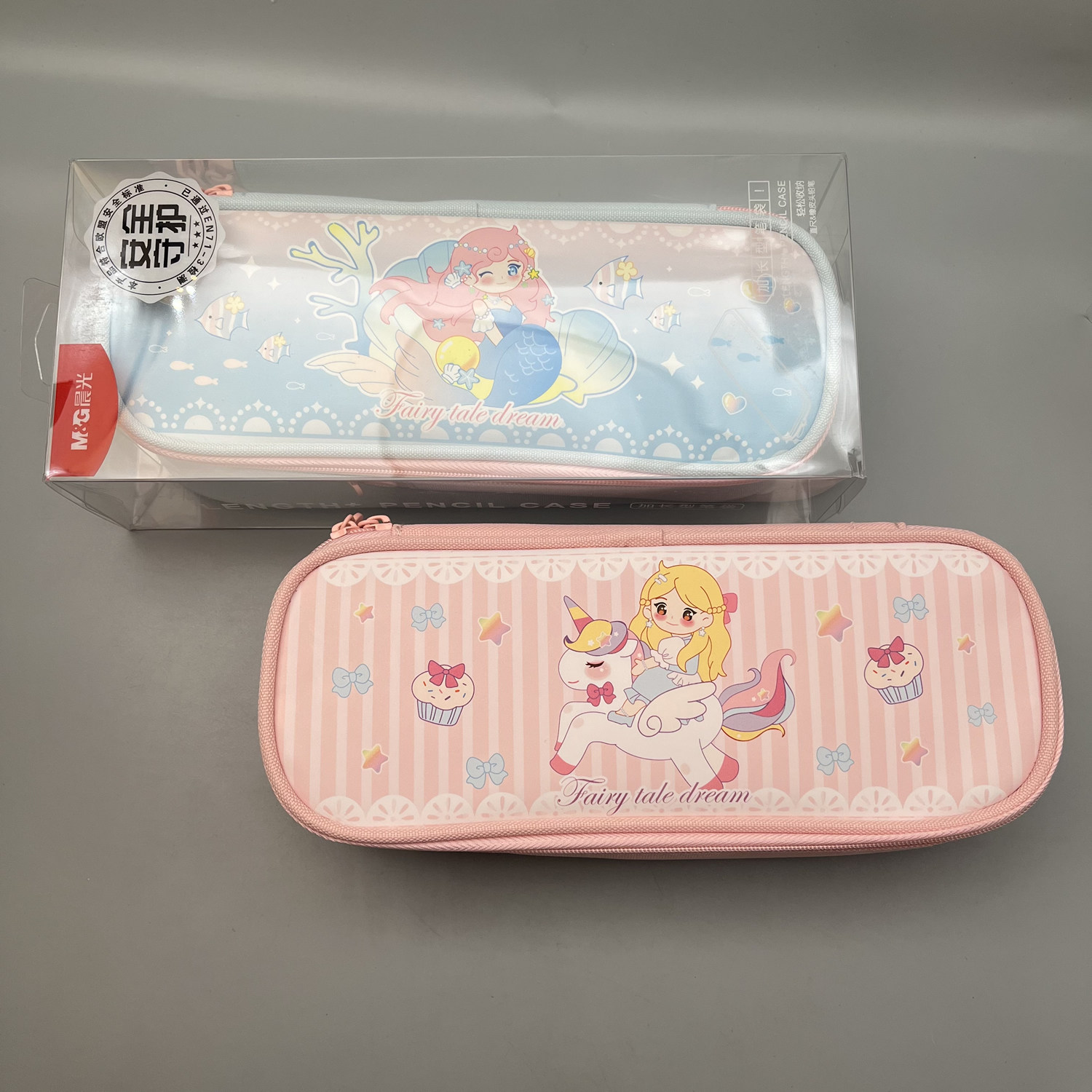 晨光童梦奇游笔盒款笔袋牛津布大开口拿取方便内置隔板加长型设计学生用文具化妆品数据线杂物收纳APB932DF,淘宝优惠券,粉丝福利购,淘宝优惠卷