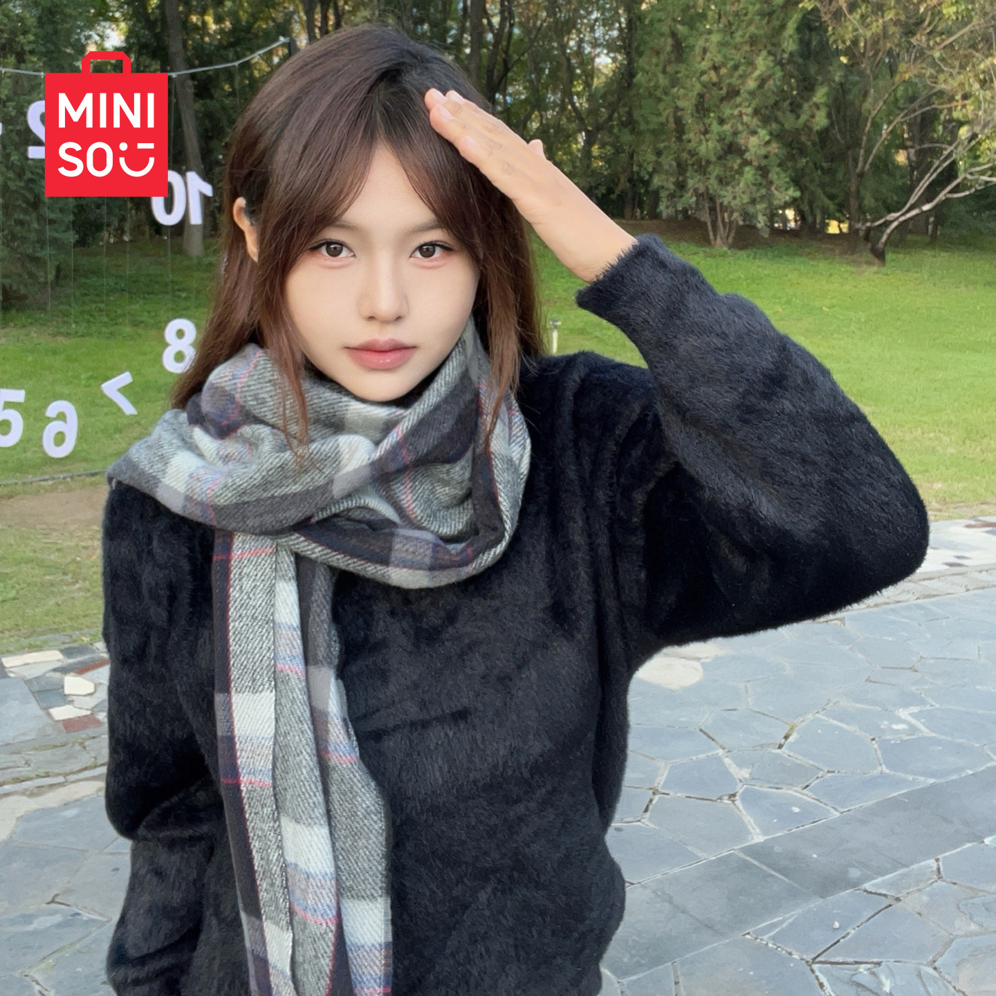 MINISO名创优品围巾秋冬季2025新款英伦风保暖加厚情侣围巾男女款