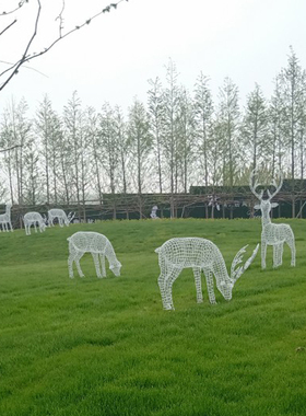 装饰镂空鹿雕塑不锈钢金属麋鹿户外园林动物景观小品草坪摆件定制
