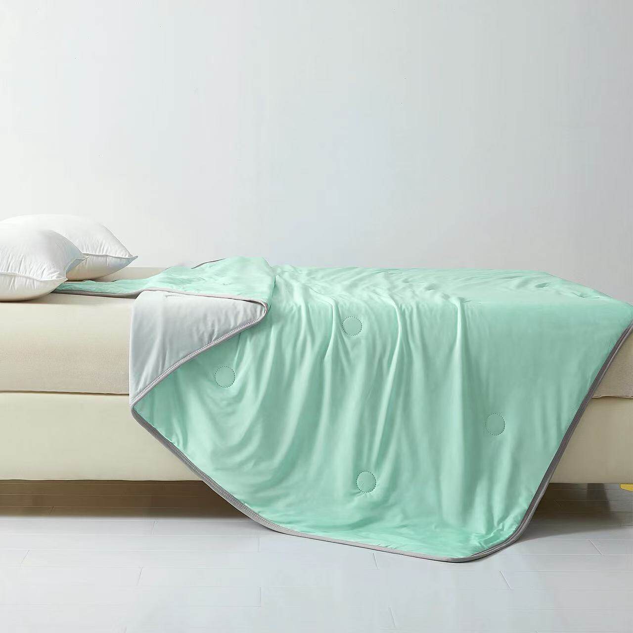 新网红爆款凉感丝冰淇淋轻奢风冰丝凉感空调被夏凉被学生被双人被