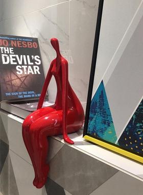 创意人物雕塑摆件艺术品简约现代客厅酒柜书柜样板房软装装饰品