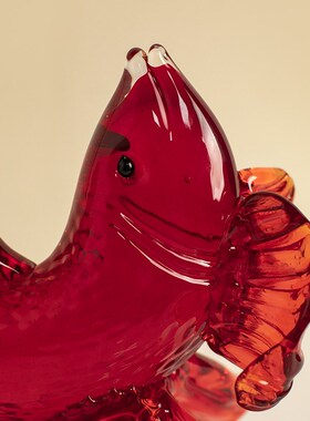 柏梵轻奢创意琉璃红锦鲤摆件客厅酒柜玄关年年有鱼喜庆装饰品摆设