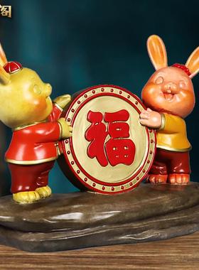 聚鑫阁全彩铜吉祥福兔摆件生肖抱福兔玉兔送福家居店铺办公区装饰
