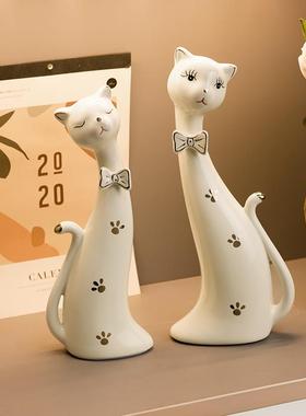 创意陶瓷可爱情侣猫咪闺蜜结婚礼物家居客厅酒柜卧室摆件小装饰品