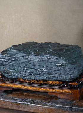 顶爷奇石靠山收藏泸沽湖绿松原石