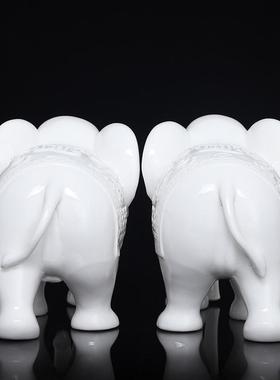 陶瓷大象摆件一对招财客厅阳台装饰办公室镇宅风水白瓷吸水象摆设