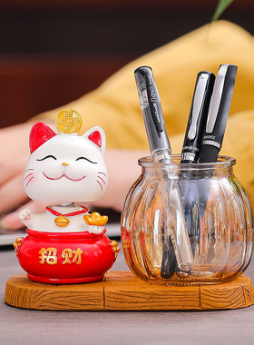 招财猫笔筒可爱创意时尚中国风办公室书房装饰店铺收银台桌面摆件