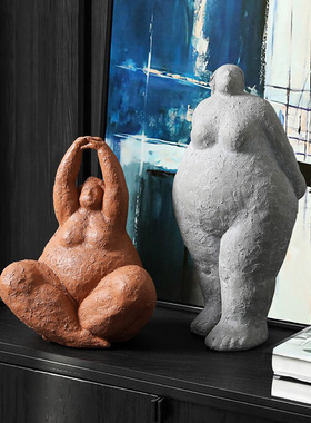 北欧简约创意人物泥塑雕塑艺术摆件抽象胖女人客厅瑜伽装饰品轻奢