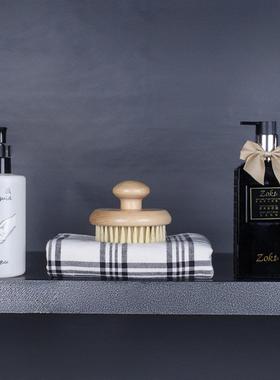 样板房、洗衣房、阳台柜、软装浴室、香薰毛巾、洗衣液、浴室成套