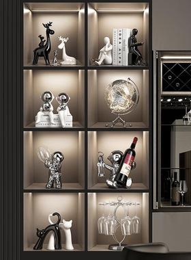 妖精家轻奢酒柜装饰品暴力熊家居客厅玄关电视柜餐边柜红酒架摆件