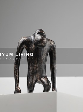 现代轻奢长e臂猿金属摆件售楼处样板间商场民宿酒吧高端工艺品摆