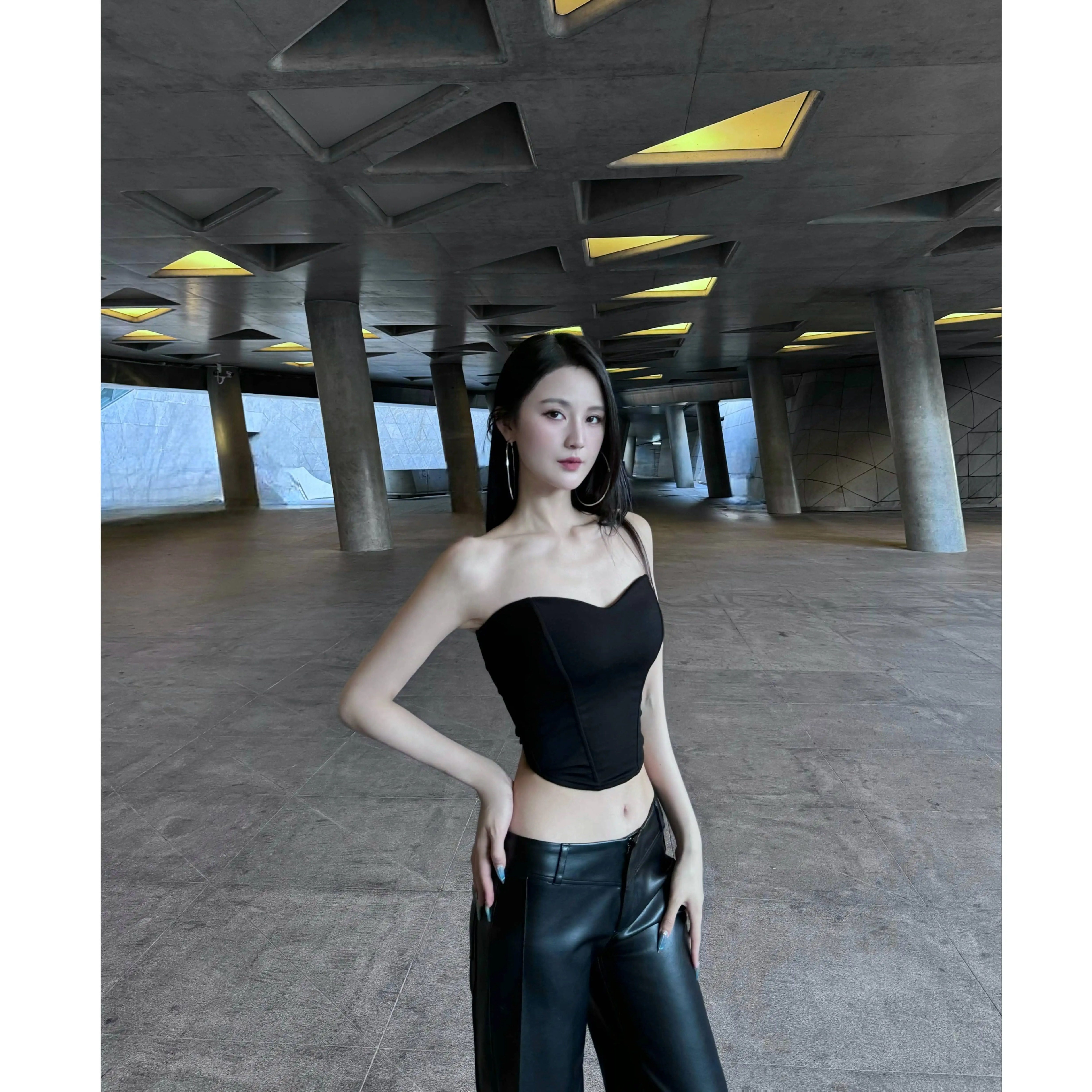 BETTER ME 短款性感立体鱼骨束身抹胸修身背心显瘦内搭露肩上衣,淘宝优惠券,粉丝福利购,淘宝优惠卷