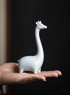 创意梅花鹿小摆件可爱小动物陶瓷工艺品家居客厅桌面置Z物架装饰