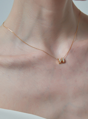 贝母项链女款2025新款小众H字母吊坠925纯银小蛮腰锁骨链