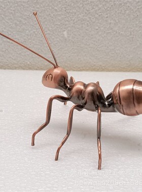 简约金属蚂蚁摆件,样板房摆台,饰品摆件