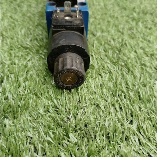 力士乐电磁阀 型号4WE6J70/HG24N9K4 拆机下来 - 图1