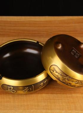 做旧色圆形铜烟缸摆件 雕花铜烟缸摆件 创意烟缸摆件